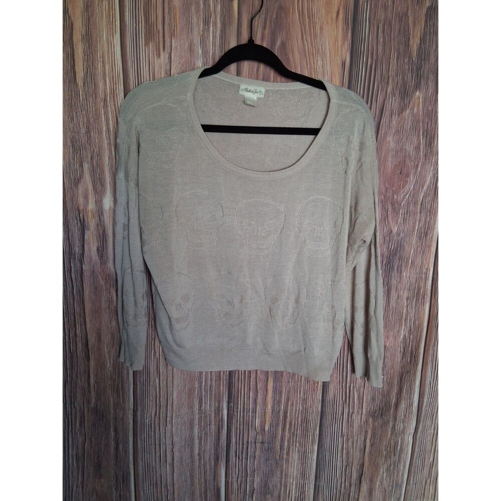 blush pink subtle embossed skull pattern scoop neck cropped top size large